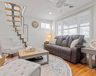 Coastal Cottage in West Atlantic City - Egg Harbor Township - Soggiorno