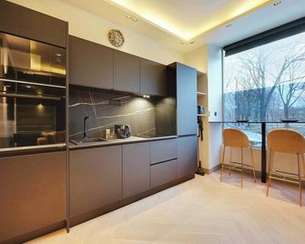 Appartement Chic - 1br 4p - Tour Eiffel Invalides - Paris - Phòng bếp