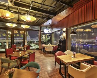 Brilliant Hotel - Afternoon Tea Inclusive - דה נאנג - מסעדה