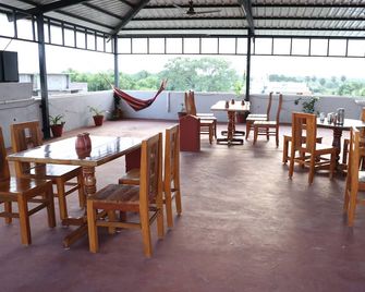 Dwaraka Resorts - Tiruvannāmalai - Ristorante