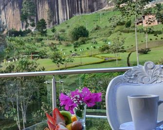 Hotel Bahia Del Faro - Guatapé