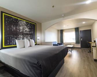 Super 8 by Wyndham Jasper TX - Jasper - Bedroom