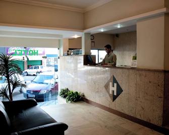 Hotel Linhatur - Linhares - Receptie