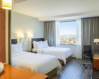 Fiesta Inn Chihuahua Fashion Mall - Chihuahua - Phòng ngủ