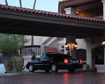 Scottsdale Camelback Resort - Scottsdale