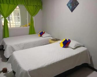 Enjoy Colombia Hostel - Villavicencio - Bedroom