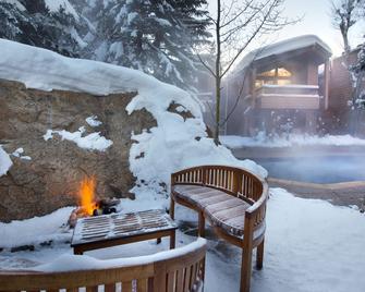 The Gant - Aspen - Patio
