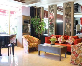 Hermes Palace Hotel Medan - Medan - Lobby