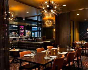 Intercontinental Hotels Saint Paul Riverfront By IHG - Saint Paul - Restaurante