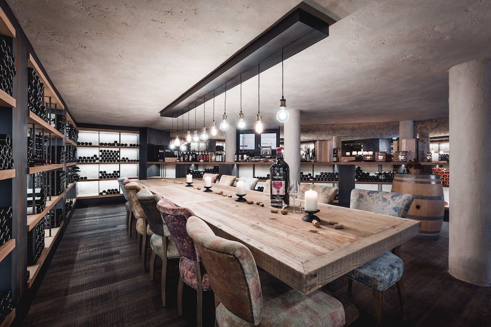 Post Seefeld - Wellnesshotel Tirol - זיפלד - בר