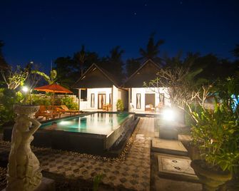 Japa Bungalow - Nusa Penida - Pool