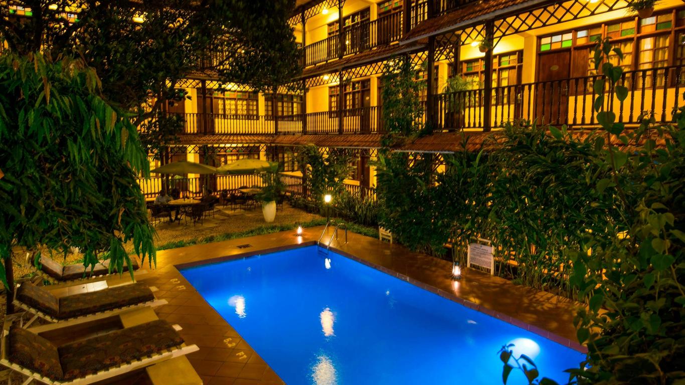 Protea Hotel by Marriott Dar es Salaam Courtyard