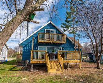 Madison Lakefront Oasis in the Heart of Madison - Central, Minutes to Downtown! - Monona - Patio