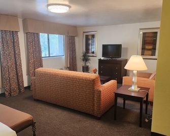 Mariposa Hotel - Nogales - Вітальня