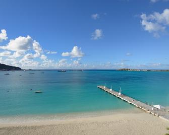 Sea Palace - Philipsburg - Strand