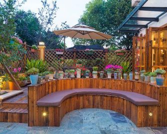 Dian Chi Lake Villa - Kunming - Patio