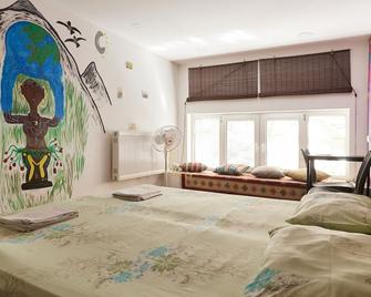 Moosica Hostel - Tiflis - Schlafzimmer