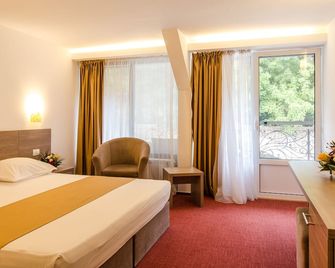 فندق هيراستراو - بوخارست - غرفة نوم