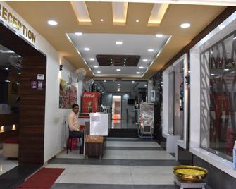 Hotel Royal Treat Kolhapur - Kolhapur - Lobby