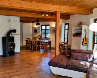 Family-friendly & relaxed with sauna & calm garden - Berlin - Wohnzimmer