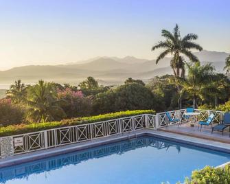 Green Castle Estate - Port Maria - Pool
