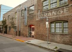 Constance Lofts by Black Swan - New Orleans - Building