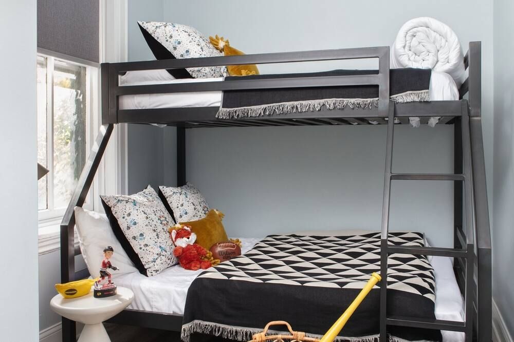 The Neighborhood Hotel - Lincoln Park 203 - Two Bedroom - שיקאגו - חדר שינה