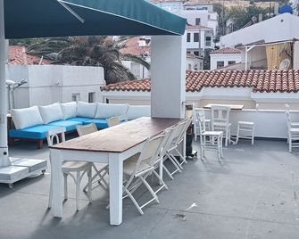 Su Otel Bozcaada - Bozcaada - Balcón