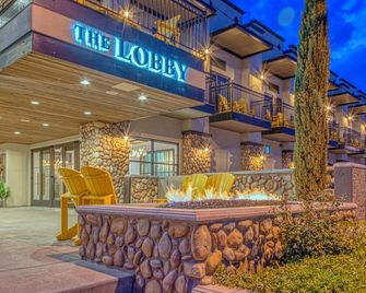 The Tavern Hotel - Cottonwood - Budynek