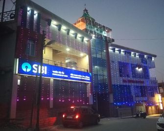 Hotel O Maa Tripura Residency - Pithorāgarh - Building
