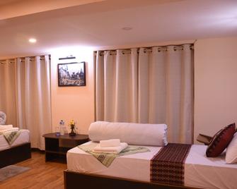 Subha Guest House - Bhaktapur - Bedroom