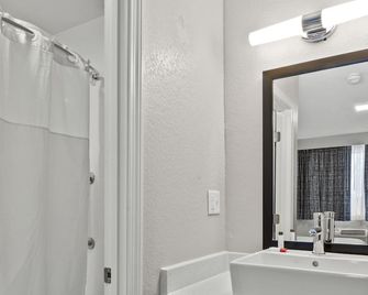 The Inn on Arsenal - Watertown - Baño