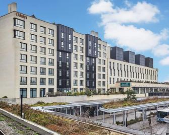 Appart'hôtel Odalys City Campus - Paris Rueil Malmaison - Рюей-Мальмезон - Будівля
