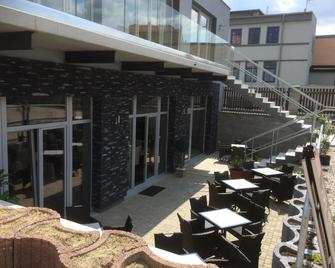 Hotel Slavie - Cheb - Patio
