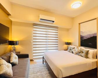 Saint Honore & Saint Dominique - Iloilo City - Habitación