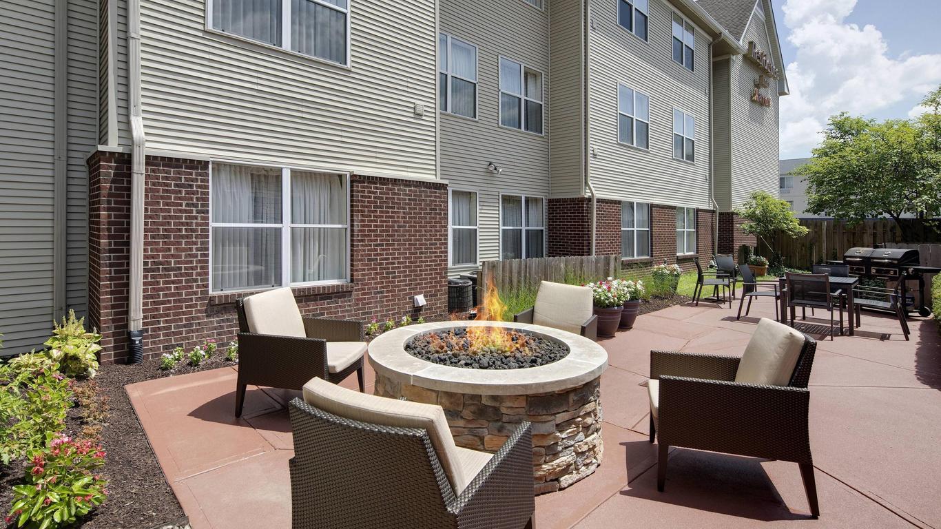 Residence Inn by Marriott Indianapolis Airport