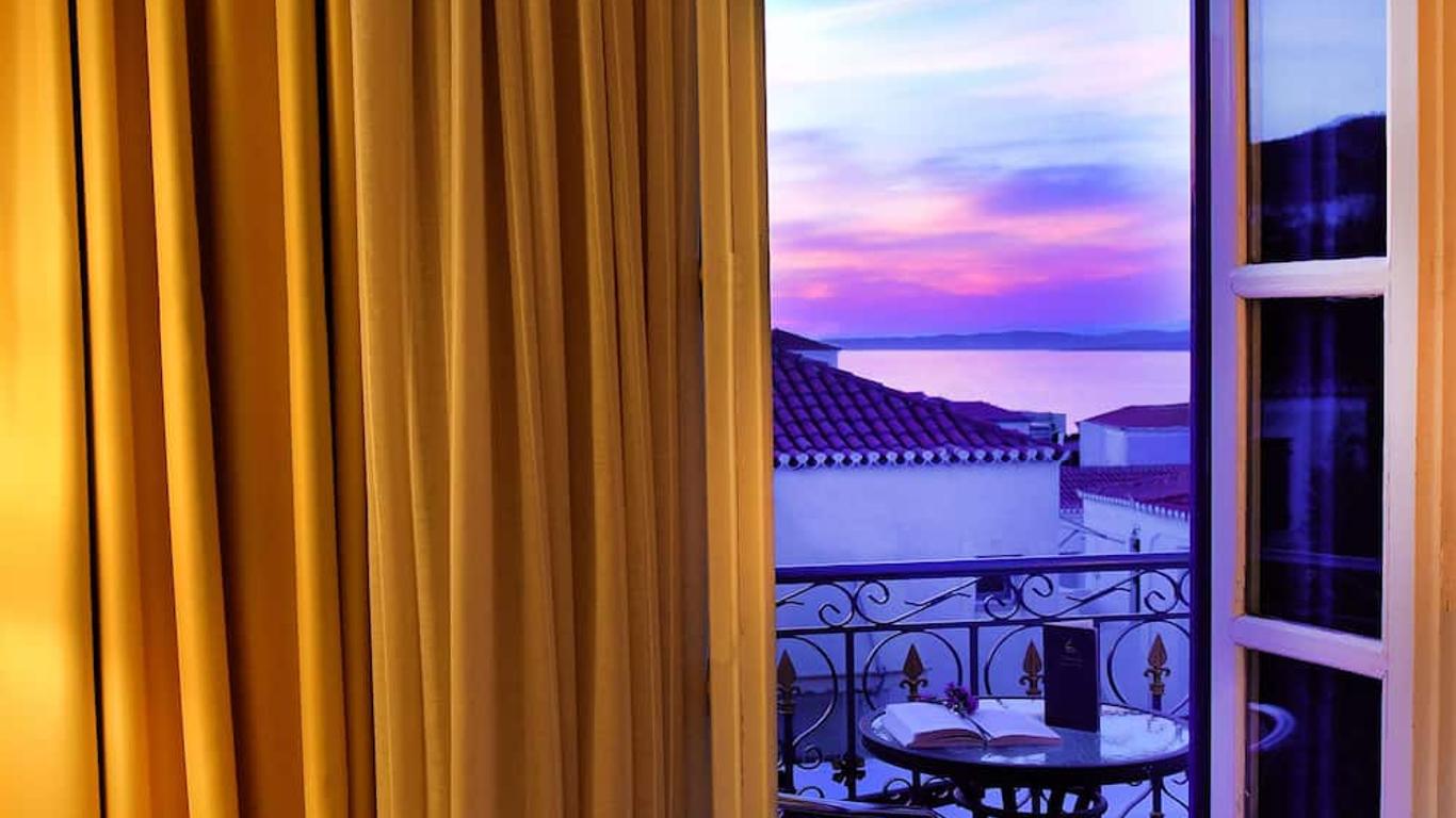 Armata Boutique Hotel
