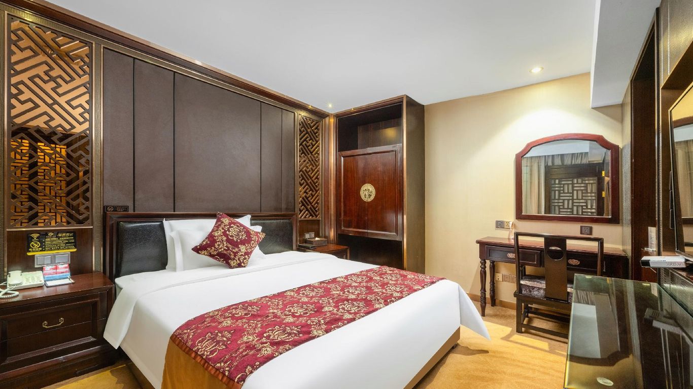 디벨럽먼트 센터 호텔 선전