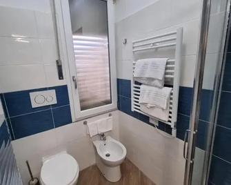 Palafiori Rooms Sanremo - Sanremo - Bagno