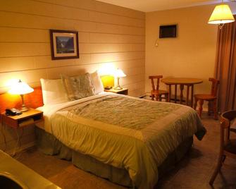 Armstrong Inn - Armstrong - Bedroom