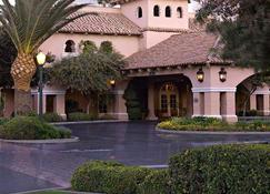 Harris Ranch Inn - Coalinga - Bâtiment