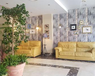 Hotel Arcea Villaviciosa - Villaviciosa