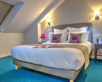Hôtel de la Tabletterie - Méru - Chambre