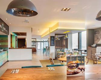 Premier Inn Luton Town Centre - לאטון - לובי