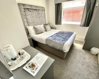 The Royal Boston Hotel - Blackpool - Bedroom
