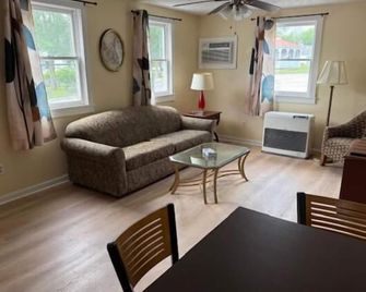 Exit 5 Resort & Condominium - Saco