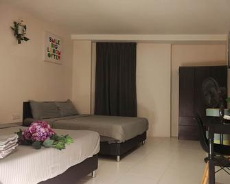 Live Com Hotel - Johor Bahru - Bedroom