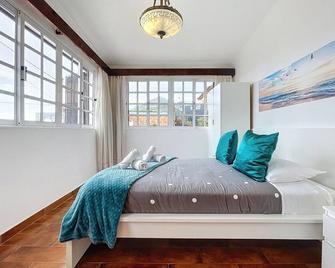 Casa Moreira by Atlantic Holiday - Caniçal - Bedroom