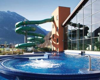 Haus Margrit Ferienwohnung in Sonnenlage - Golling an der Salzach - Piscină