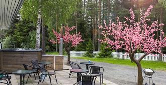 Capsule Hotel Ibedcity - Rovaniemi - Patio